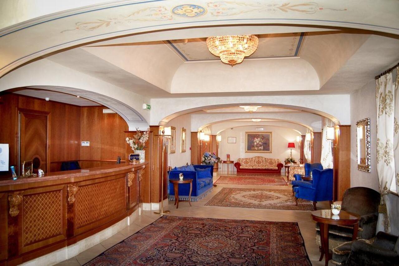 Grand Hotel Helio Cabala Марино Экстерьер фото