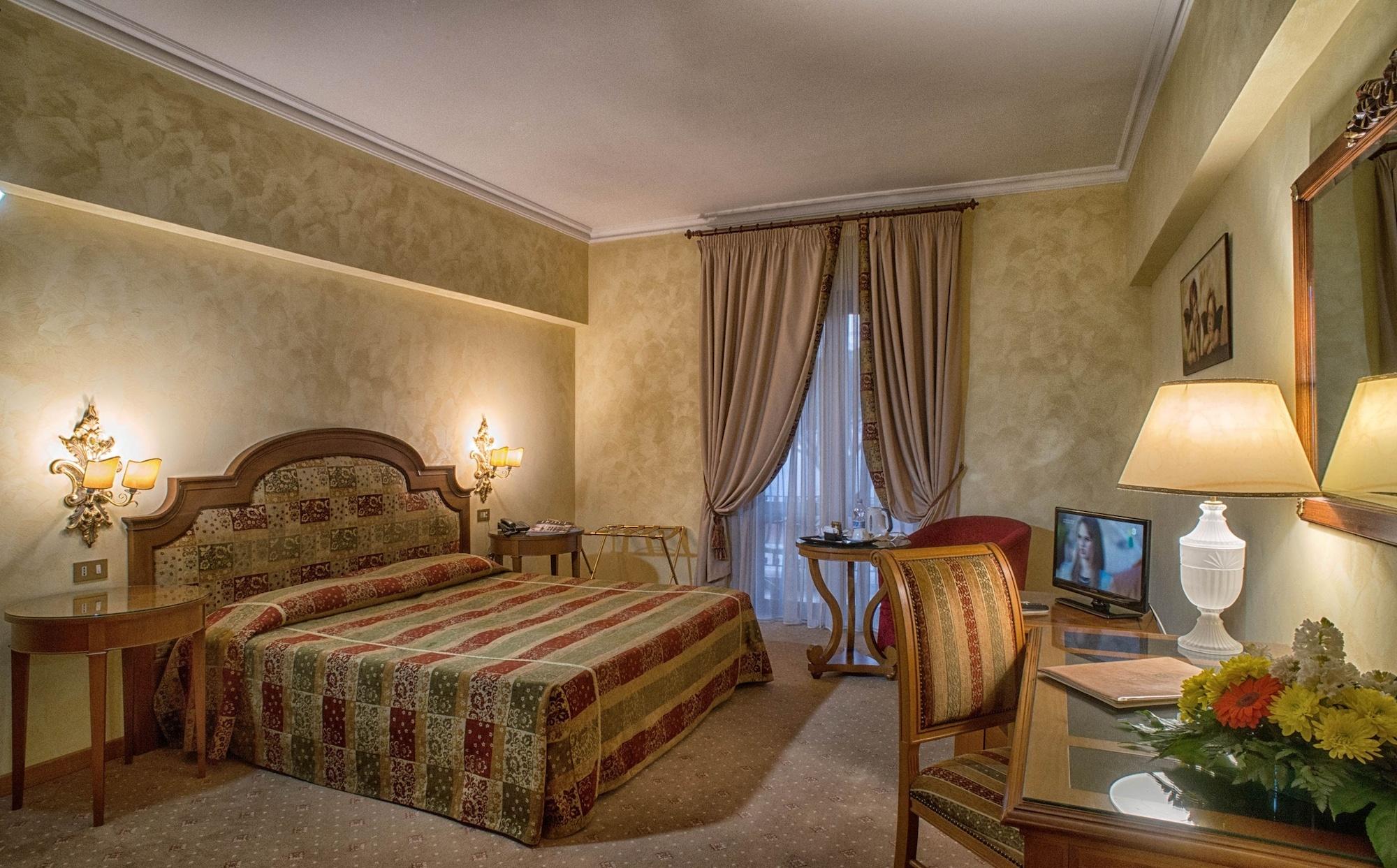 Grand Hotel Helio Cabala Марино Экстерьер фото